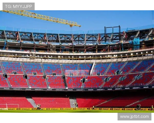 巴萨诺坎普启用全新1957看台助威区重点面向年轻会员开放